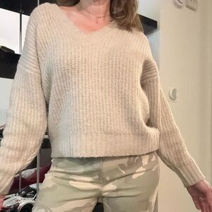 Forever 21 Cream V-Neck Sweater